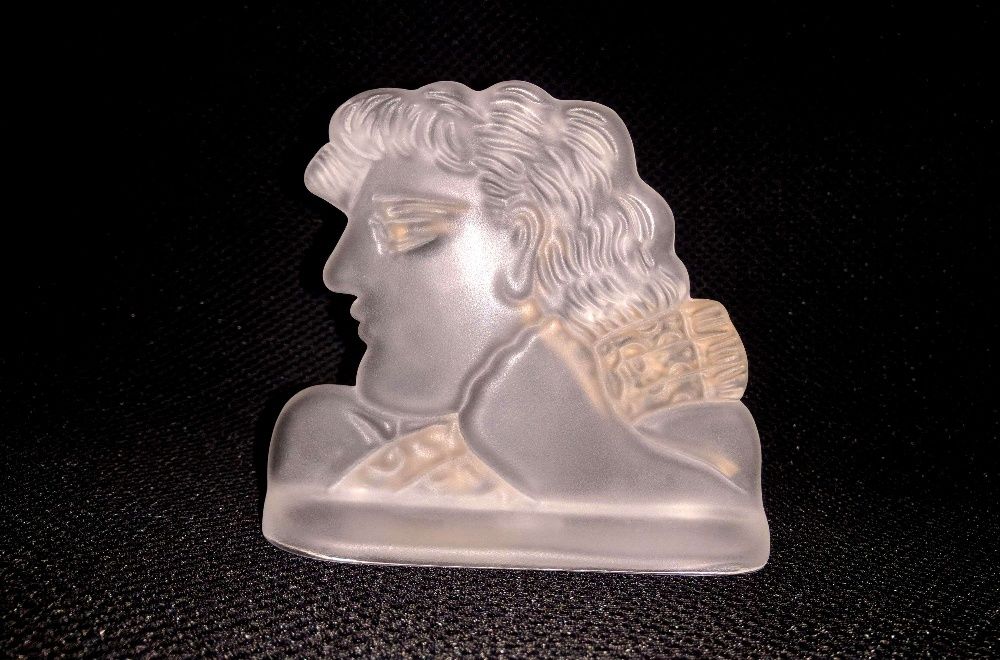 Pequena Estatueta A. Fassianos Daum France