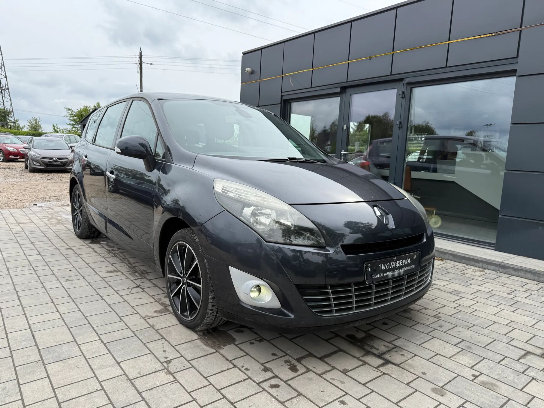 Renault Grand Scenic 2.0 Benzyna Automat Klimatyzacja 7 Foteli Nawigacja Kredyt