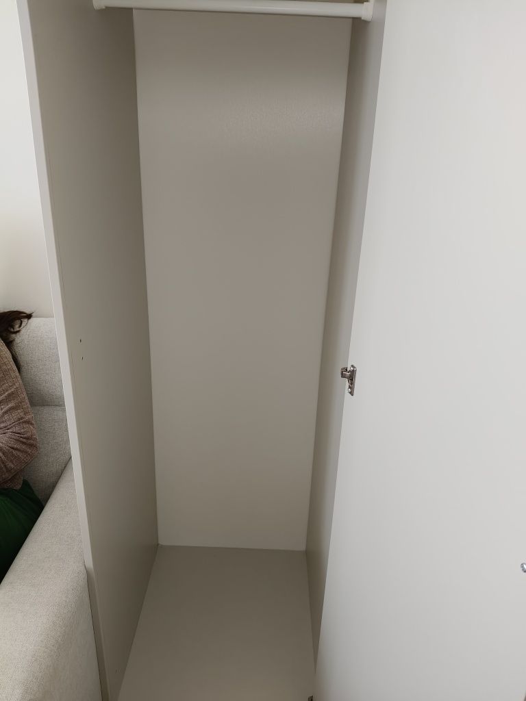 Dois roupeiros IKEA