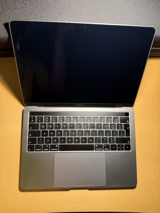 Macbook Pro 2019 13” 128GB