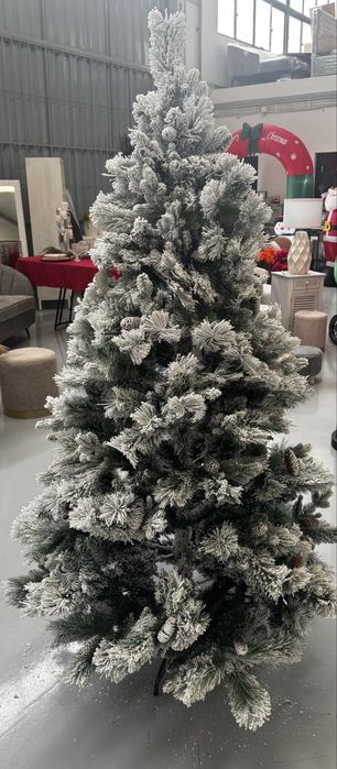 Arvore de natal nevada