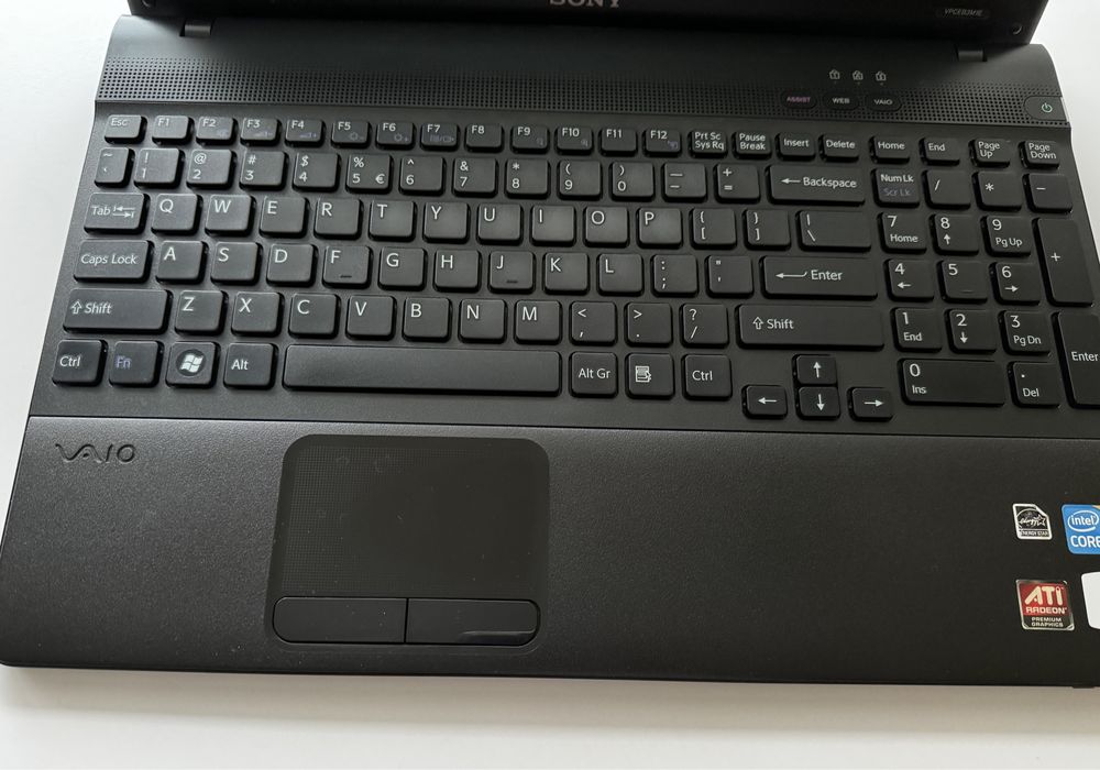 Laptop Sony Vaio | VPCEB3M1E | PCG-71211M | uszkodzony, na części