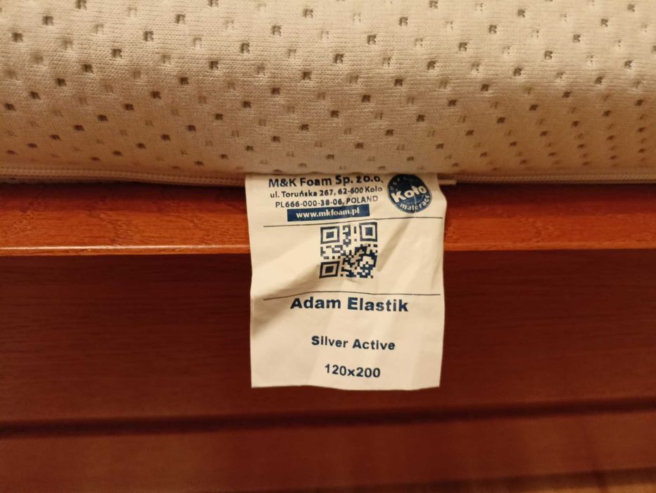 Łóżko z materacem do sypialni drewniane dwuosobowe