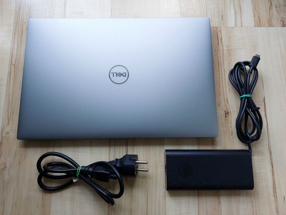 Dell Precision 5550  i9-10885H/32GB/1TB SSD/IPS FHD+/ T2000 Max-Q/