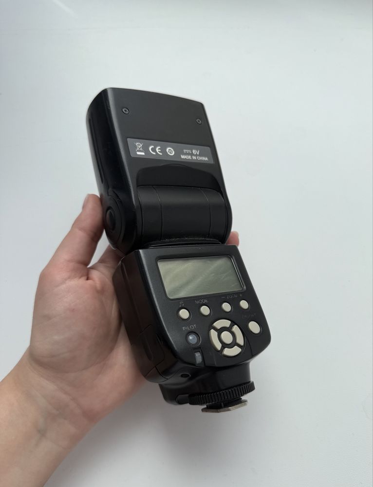 Спалах yongnuo 560 ii