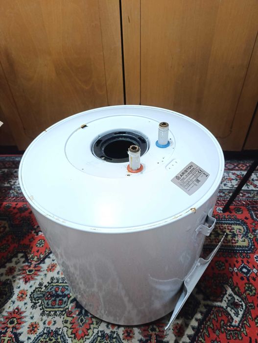 Бойлер Ariston SG50 (без термостата и ТЭНа)