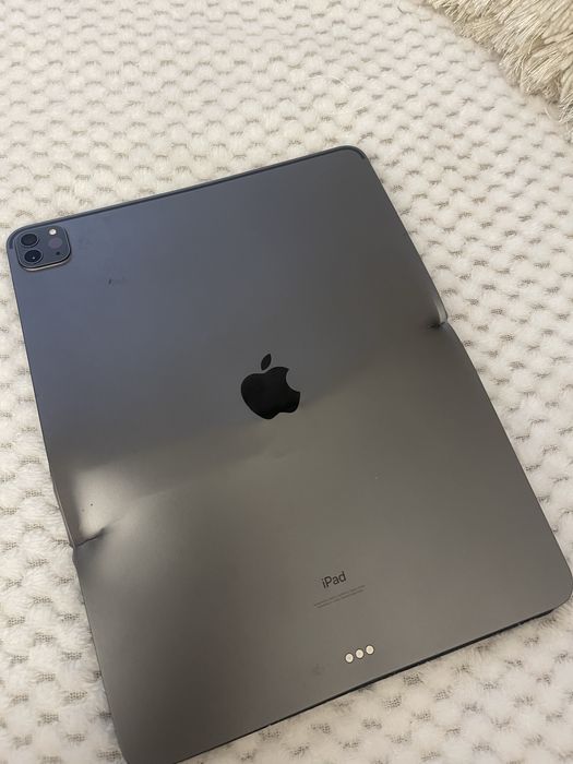 Продам Ipad pro на запчастини