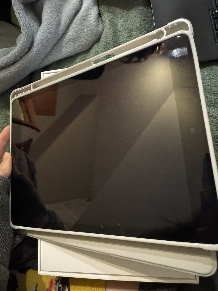 IPAD 9th gen 256 gb wi fi Space grey