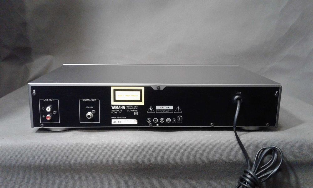 YAMAHA CDX-550E ,odtwarzacz cd