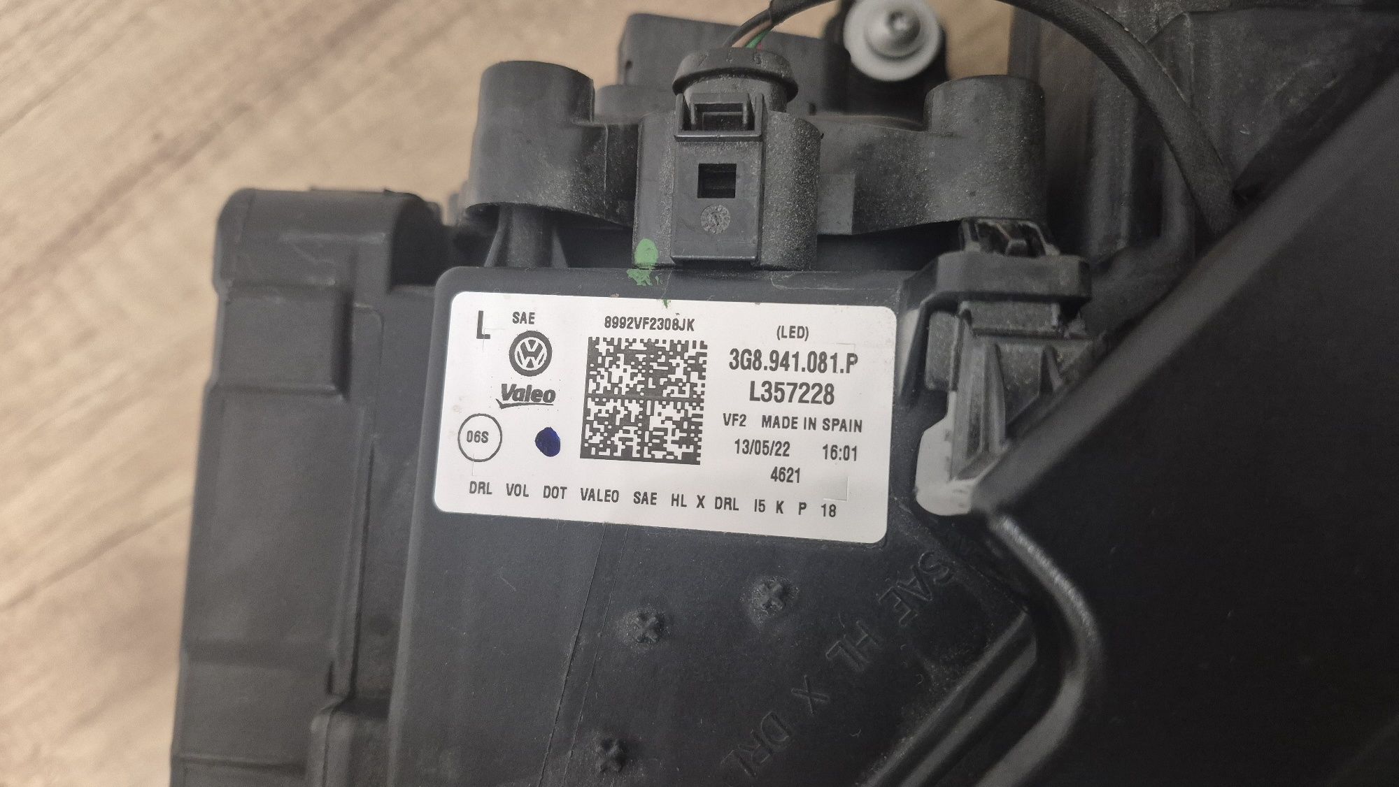 Arteon R-line Lampa Lewy PRZÓD 3G8.941.081.P