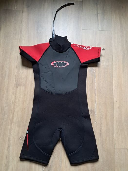 Kombinezon neoprenowy pianka neoprenowa 7-8 lat 122-128 K08