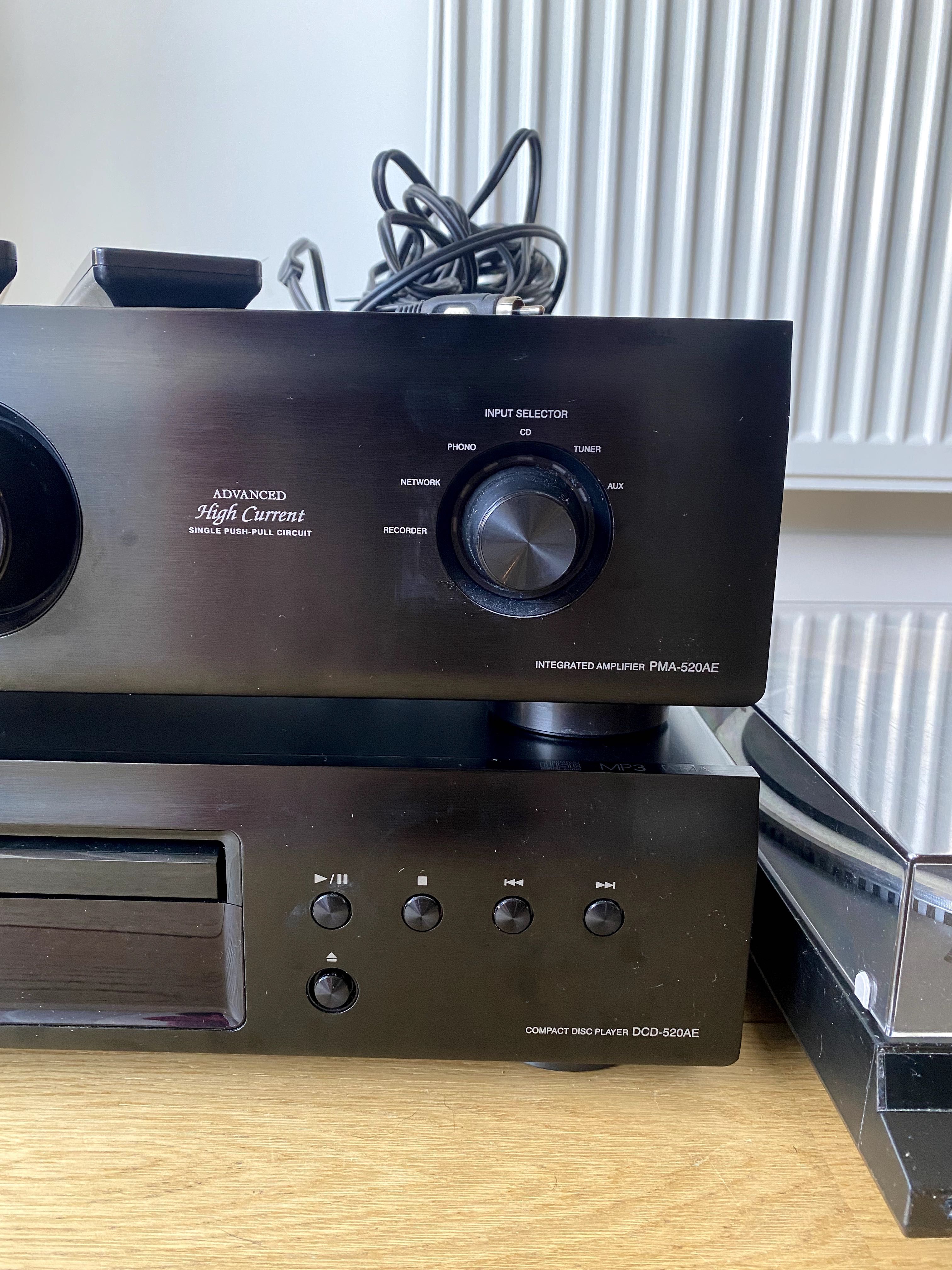 Zestaw - gramofon + wzmacniacz + 2 głośniki + odtwarzacz CD