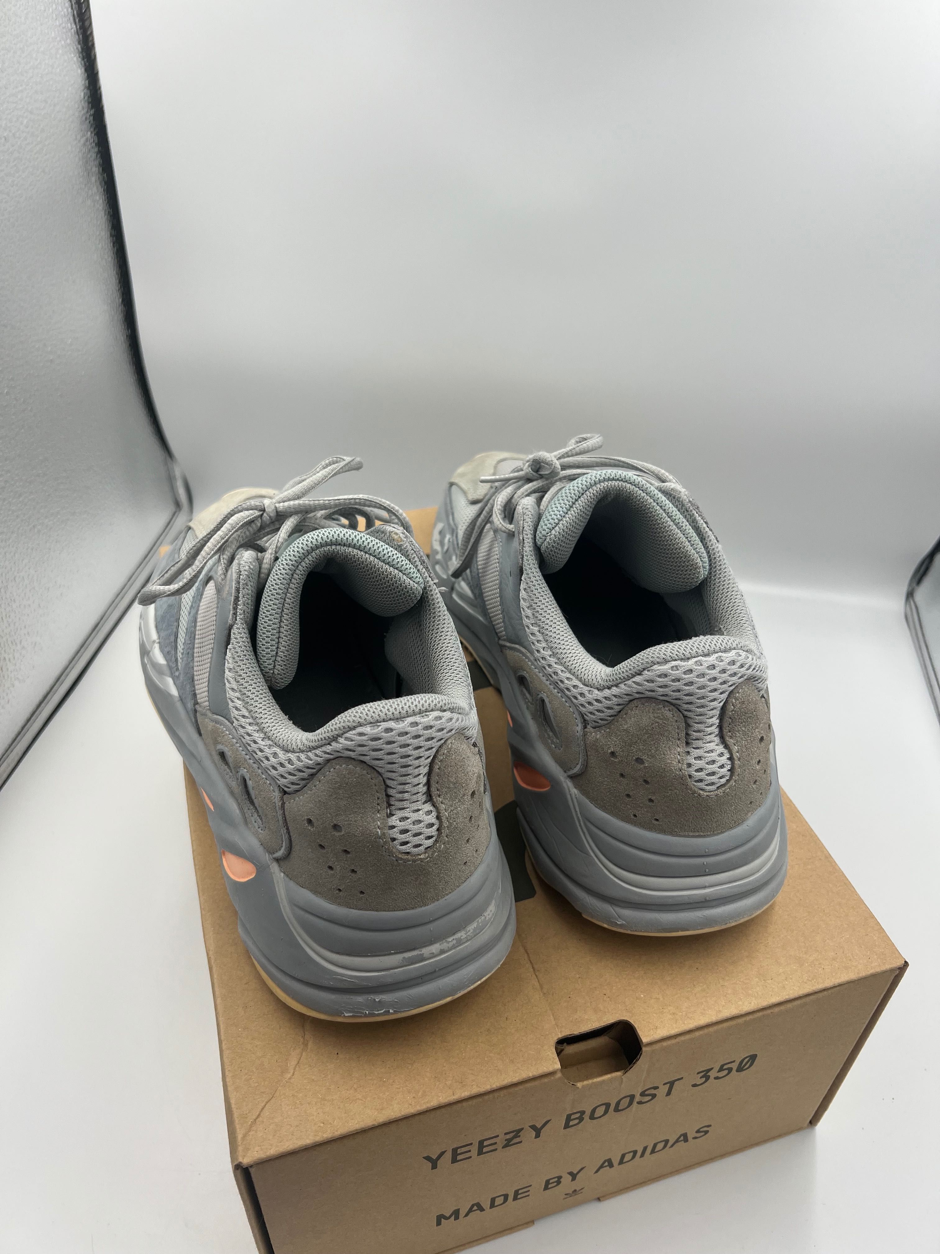 yeezy 700 boost inertia