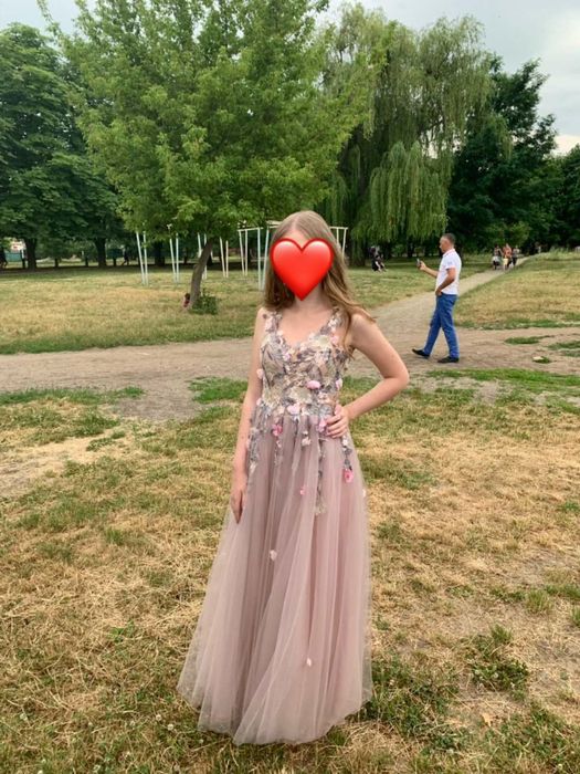 Нежное вечернее платье/выпускное