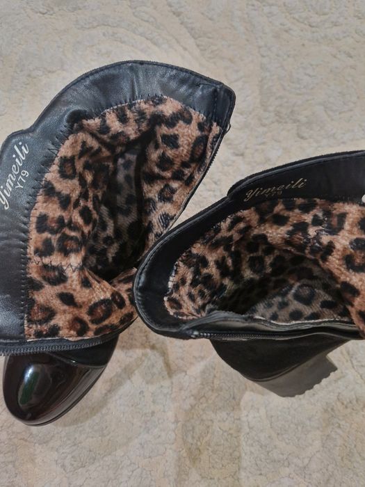 Ботінки, черевики, туфлі жіночі  37р