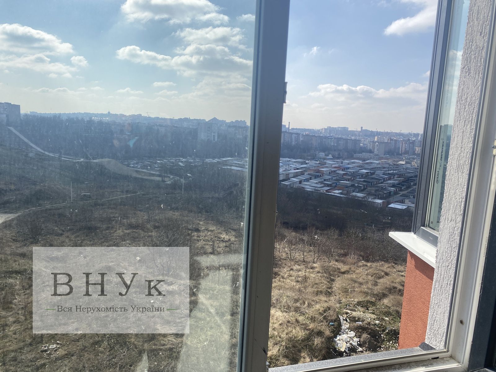 Продам однокімнатну квартиру у новобудові по вул. Київська-Смакули