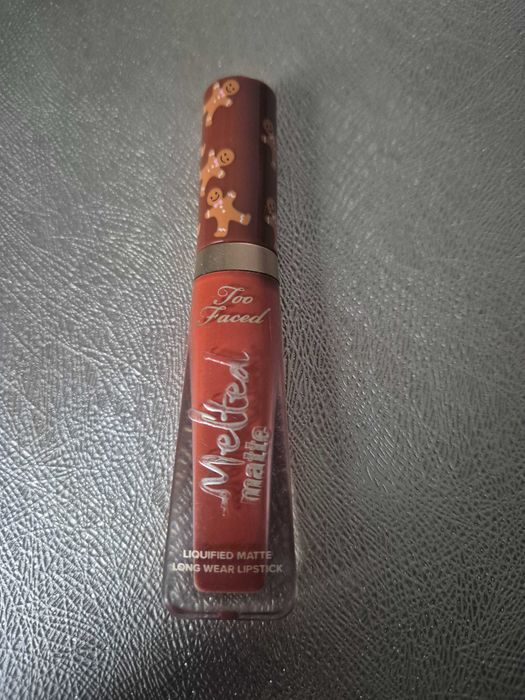 Too Faced - Gingerbread Man Melted Matte Longwear Lipstick.
