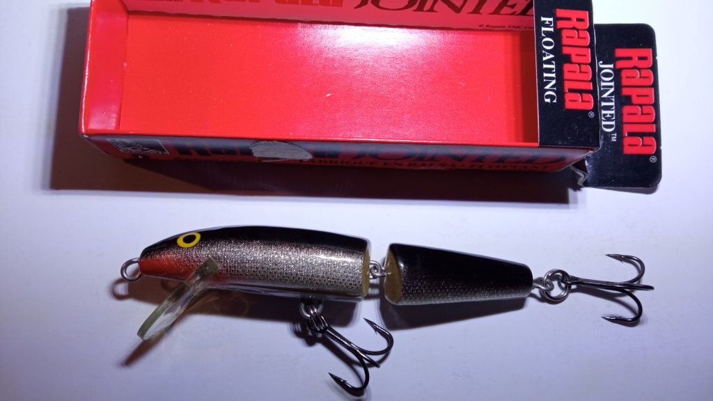 Nowy Wobler Rapala jointed 9cm