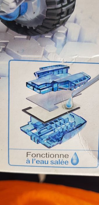 Lego Todo terreno movido a água salgada