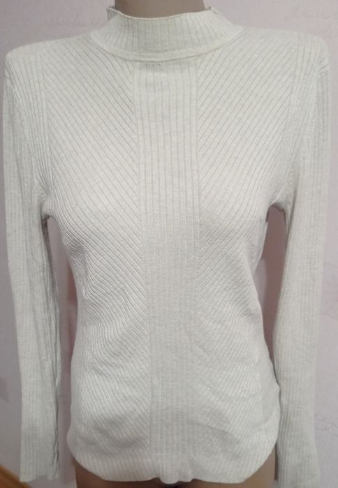 Продам жіночий фірмений гольф.H/M