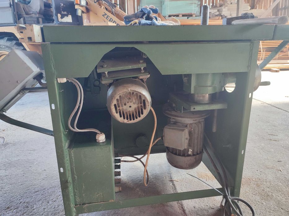 Piła i frezarka w jednym