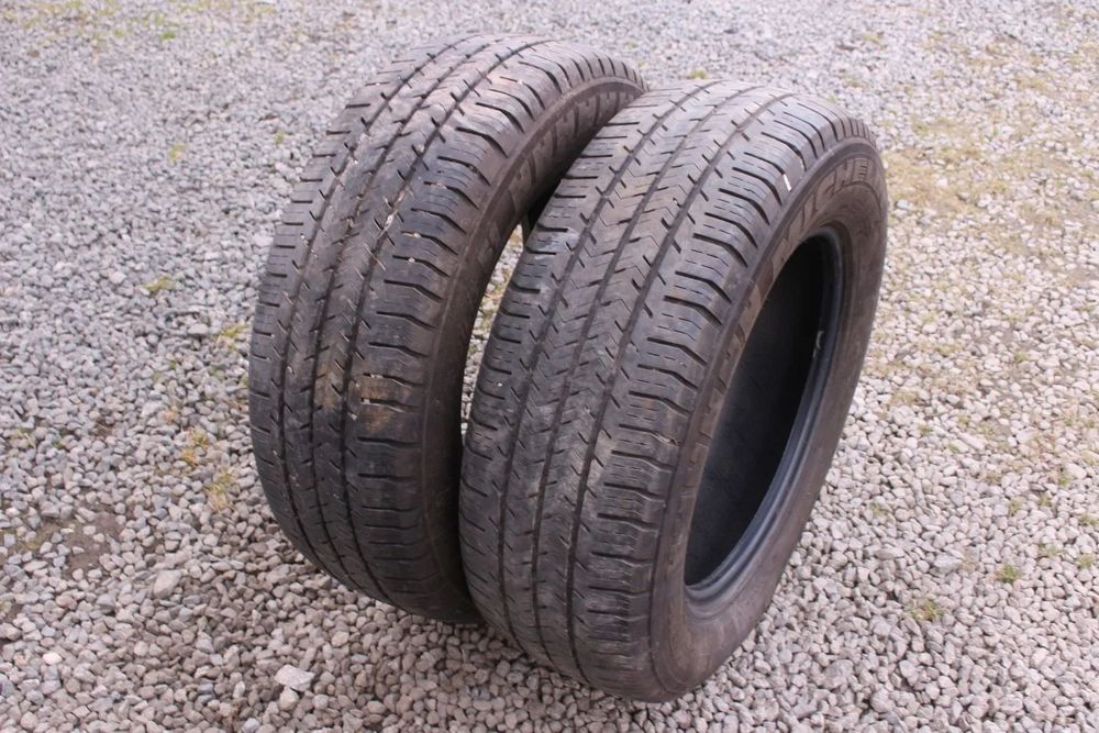 Opony Wzmocnione 2szt. Michelin Agilis 51 2021r.215/65 R16C