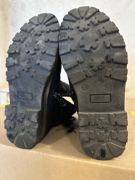 Продам теплі дитячі зимові сапоги на хутрі