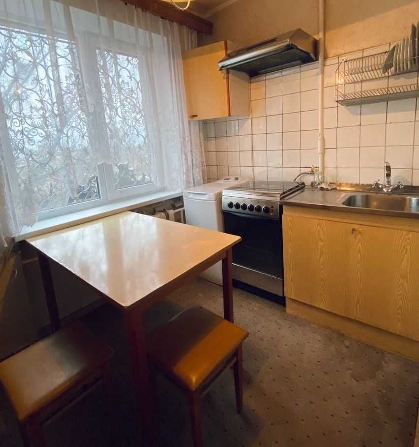 2 кім в багатоповерхіці район НАУКИ (ГАГАРІНА) (703619)