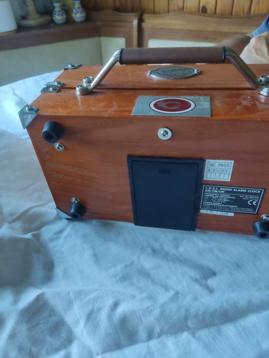Радіо корабельне,з годинником.