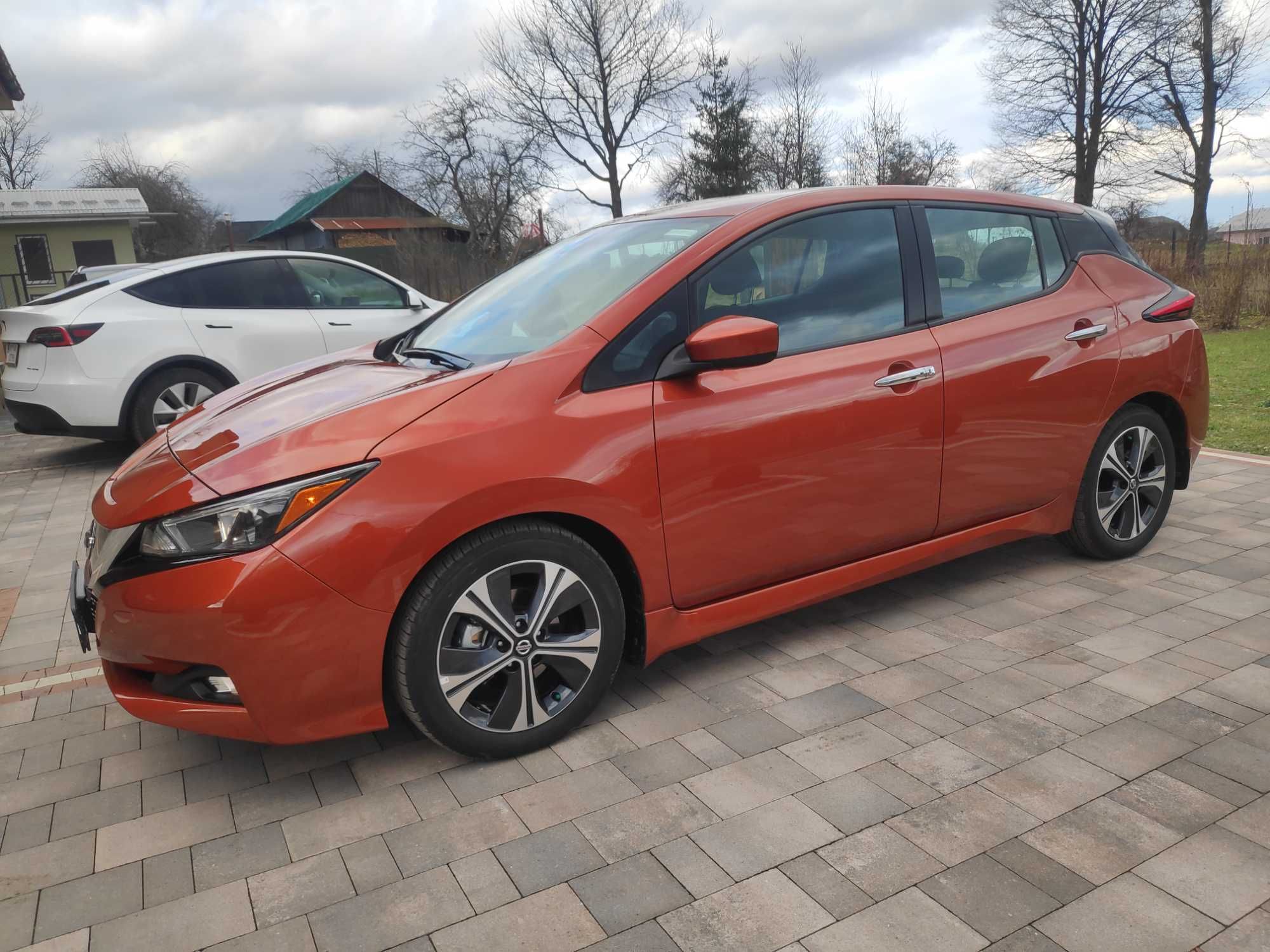 Nissan Leaf Sv Orange 40 KWH 2022