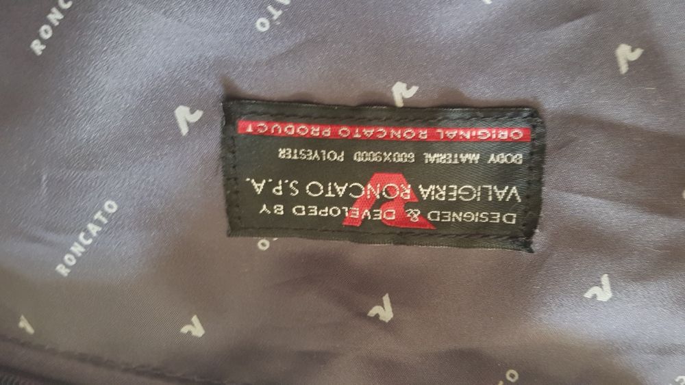 Mala porta fatos Roncato nova