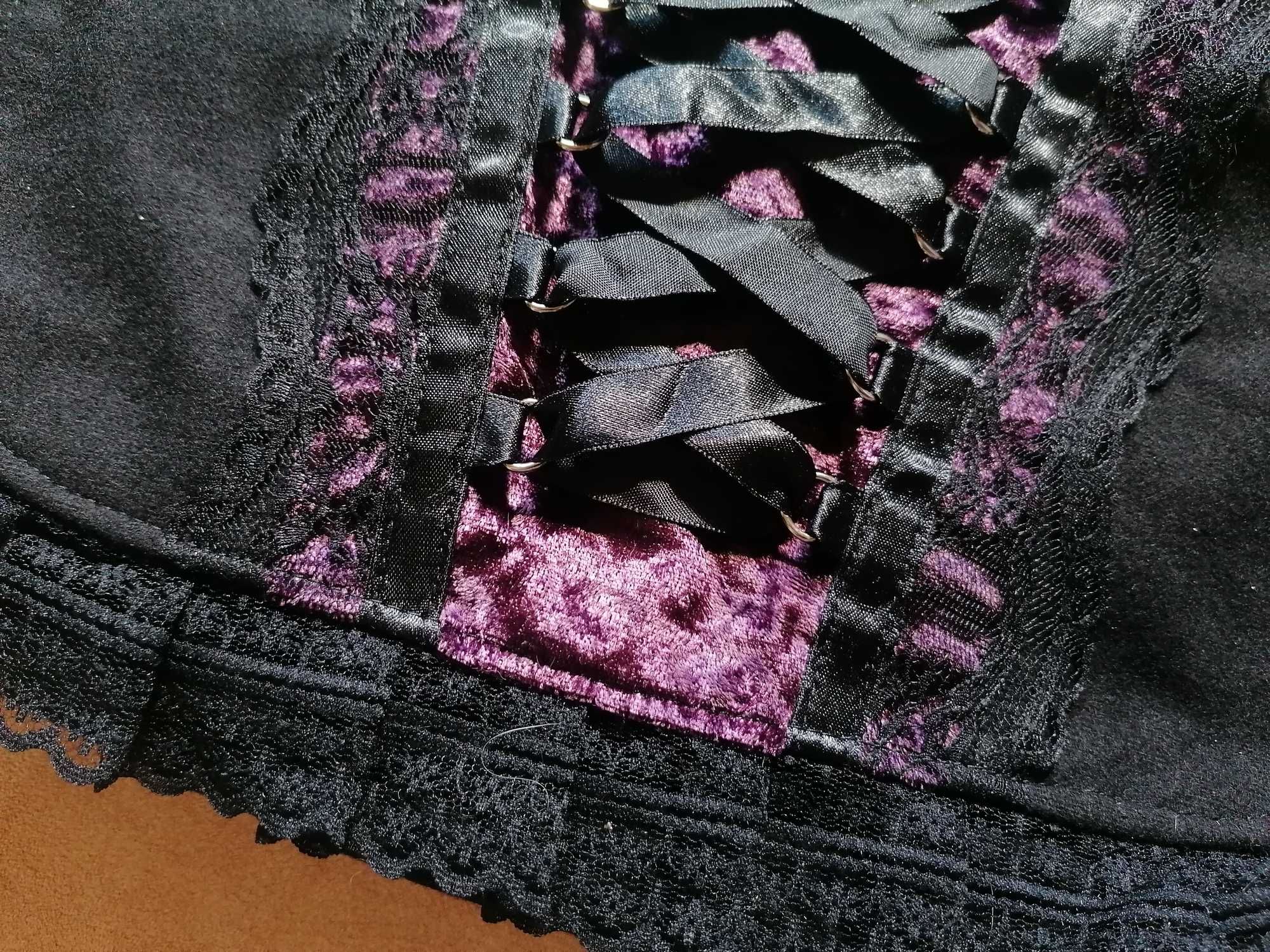 Gotycka torba na ramię handmade, A5+, do naprawy pasek