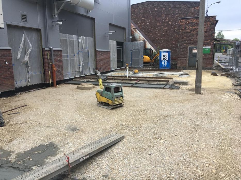 Kostka Brukowa - Układanie kostki brukarskiej brukarstwo Wjazdy Mostki