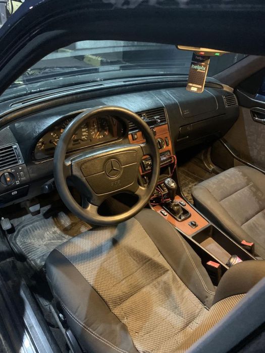 Мерседес 202 1995 года