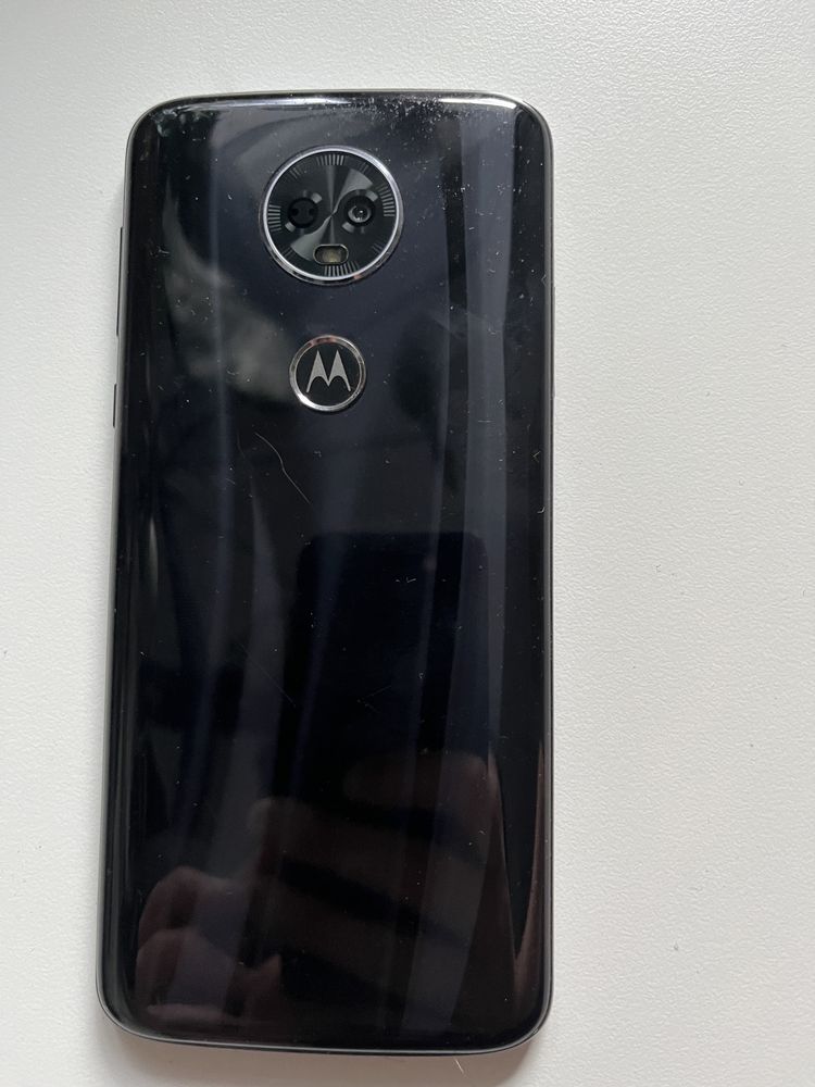 Motorola moto e5 plus flash grey