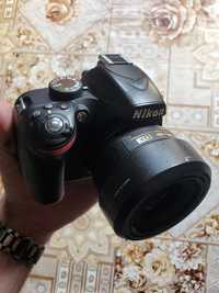 Nikon d3200 + Nikon Nikkor 35mm f1.8