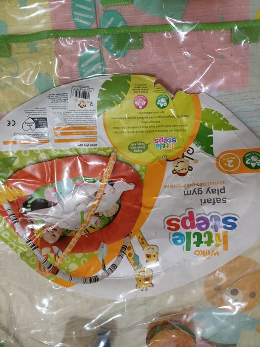 Розвивающий коврик  с дугами от Wilko/детский развивающий коврик