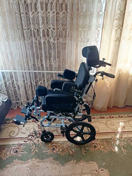 Візок інвалідний