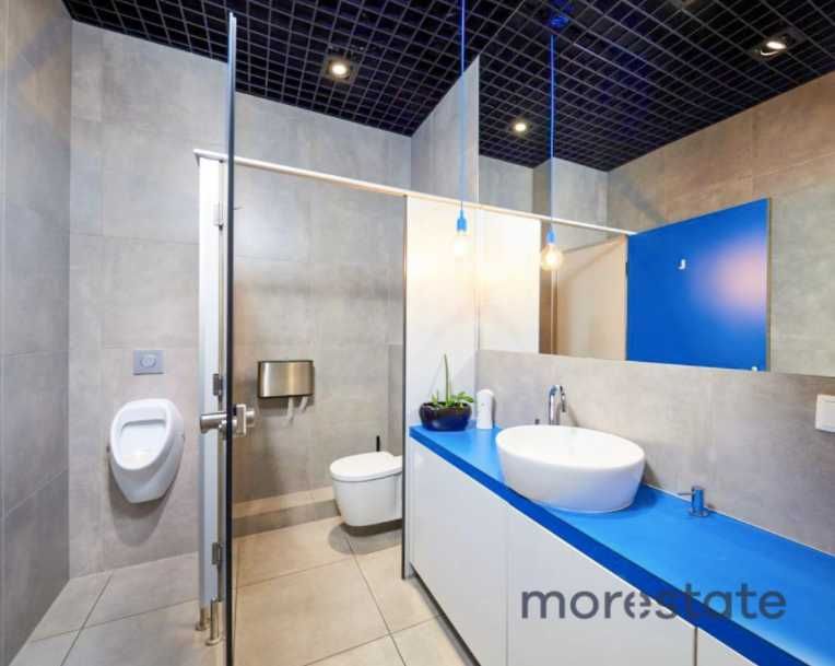 162 m2 | witryna | medycyna usługi handel | okolica ICE