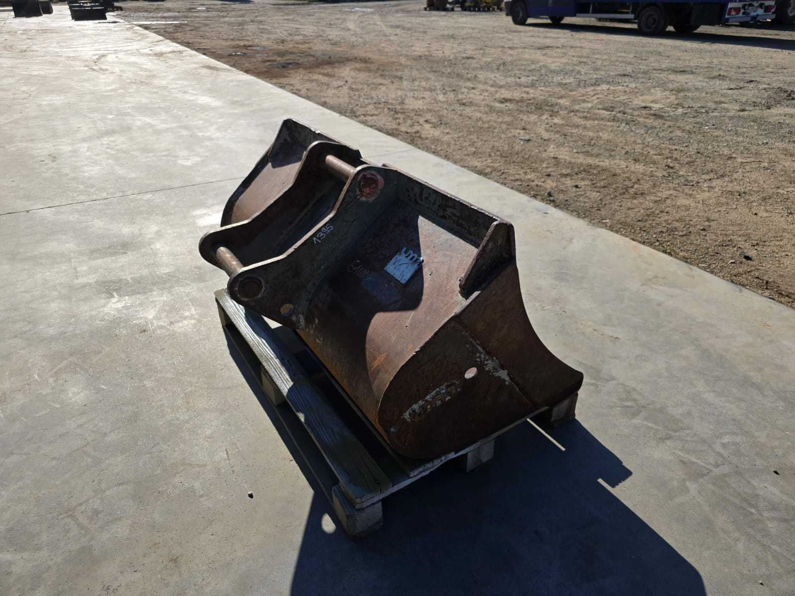 Łyżka skarpowa Wacker Neuson 136 cm