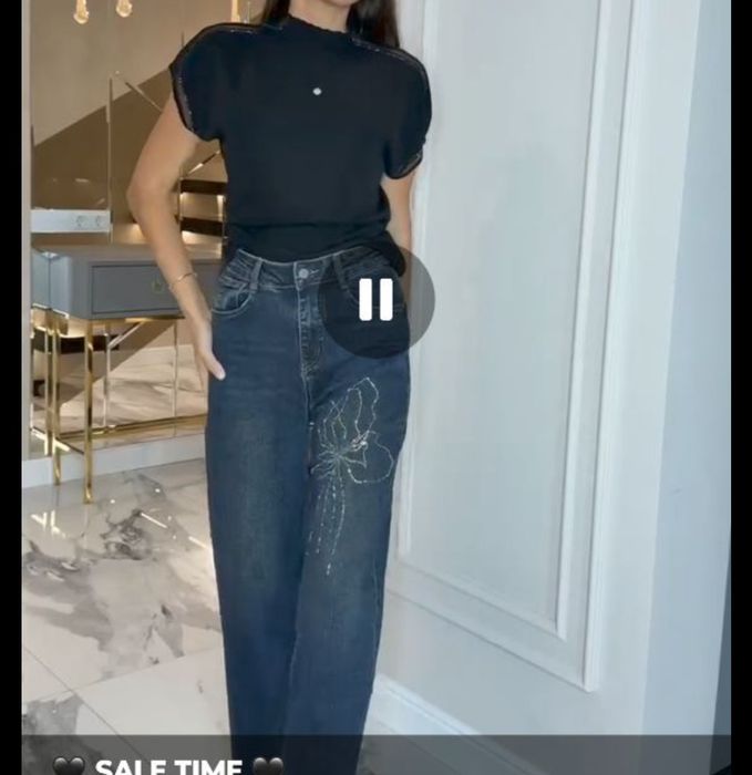 Джинси жіночі розмір L.