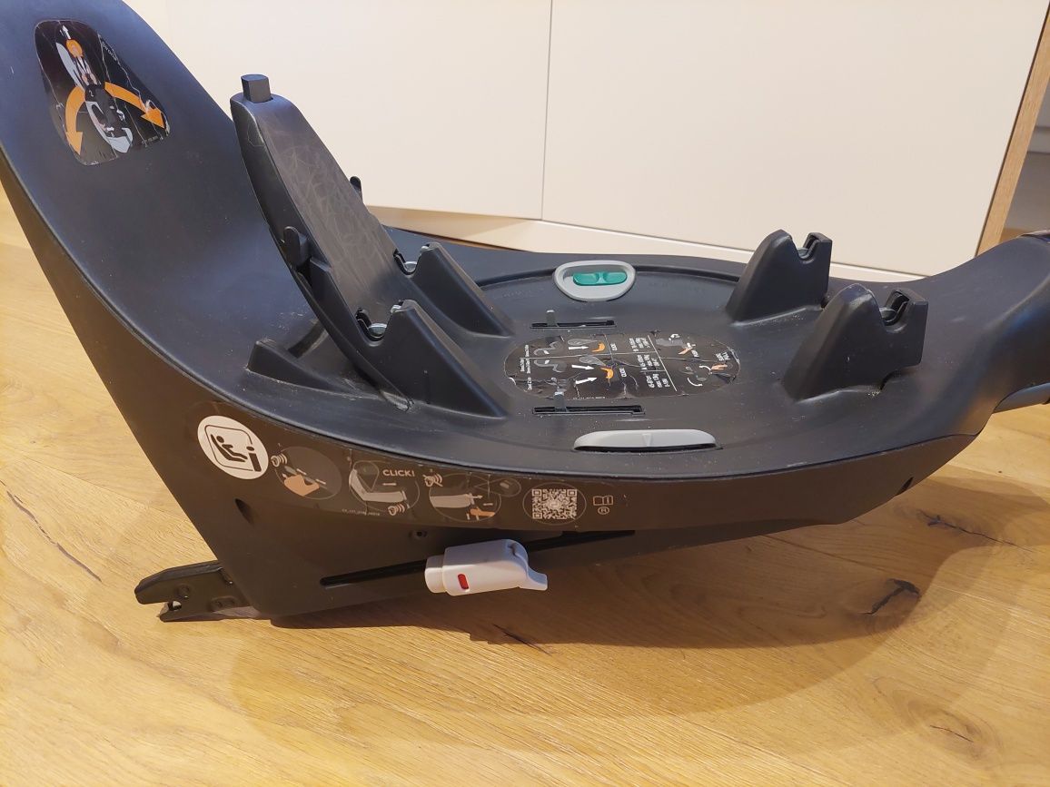 Baza cybex do fotelików sirona Z i-size i cloud z i-size