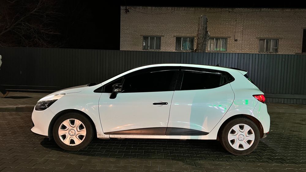 Продаю Рено Клио 4 личный автомобиль