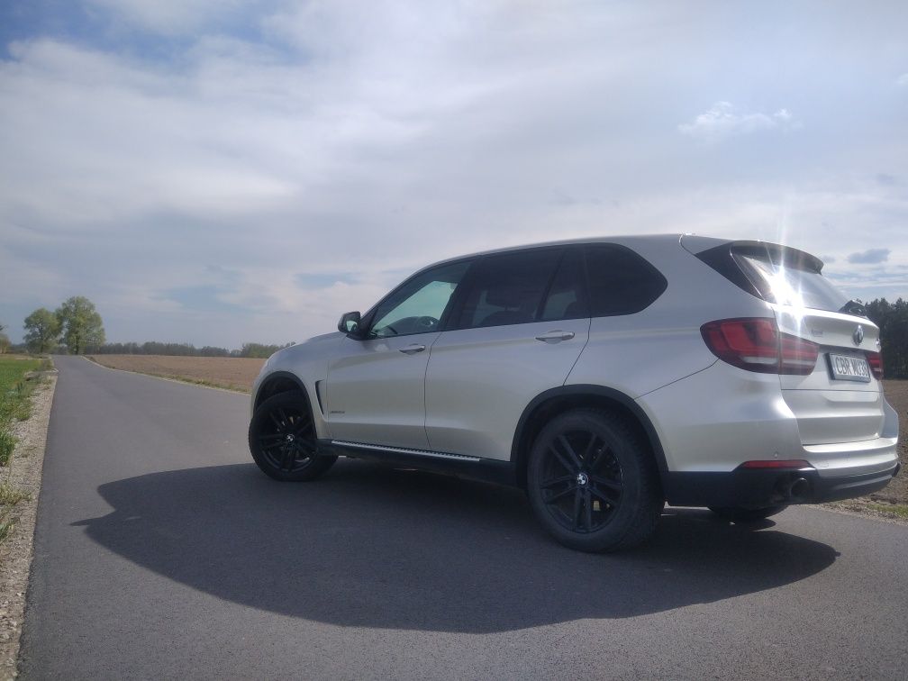 BMW x5 F15 Bogate wyposażenie