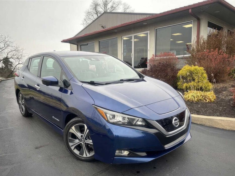 Nissan LEAF SL      2019