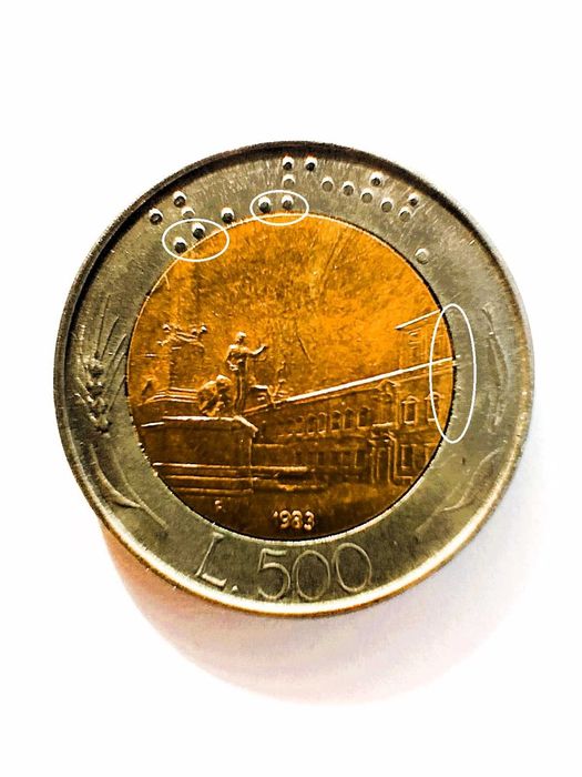 Lote de 7 Moedas RARAS - 500 Liras Italianas com DEFEITO DE CUNHAGEM