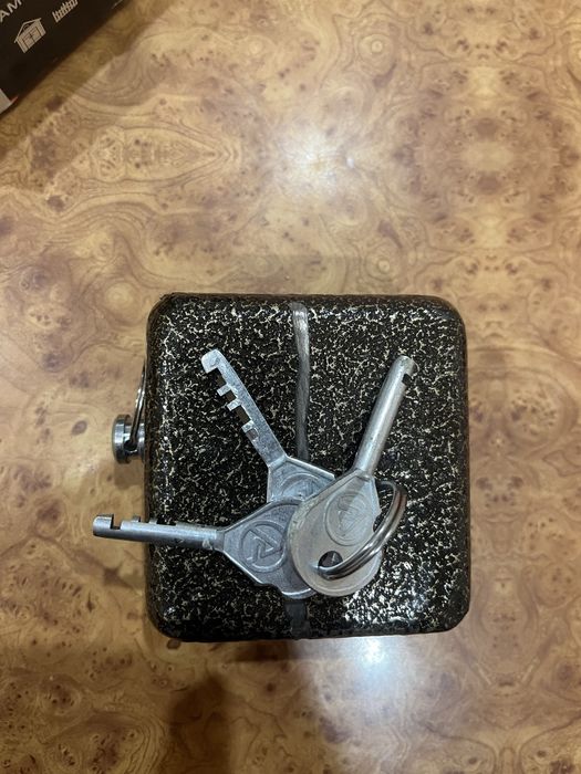 Замок навесной жабка