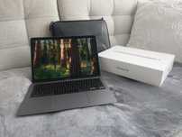 MacBook Air 13" M1 (8GB / 256GB) – Stan Idealny! + Pudełko i Pokrowiec