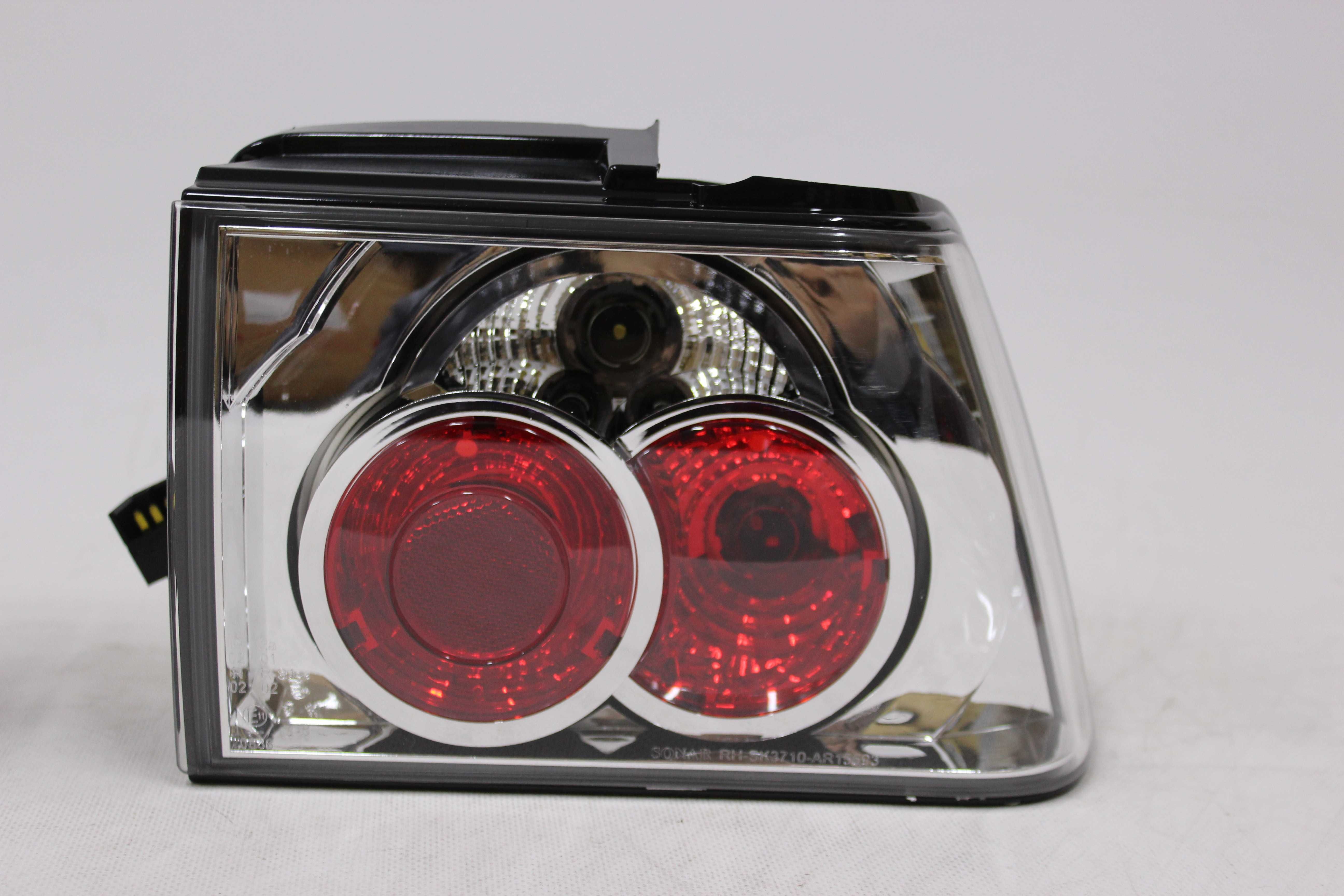 Lampy światła tył tylne ALFA ROMEO 155 r. 92-98 Sedan CHROM TUNING !