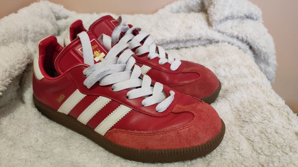 Кросівки Adidas 23.5 см